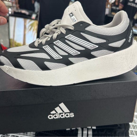 Adidas Men's Gray and Black Sneakers